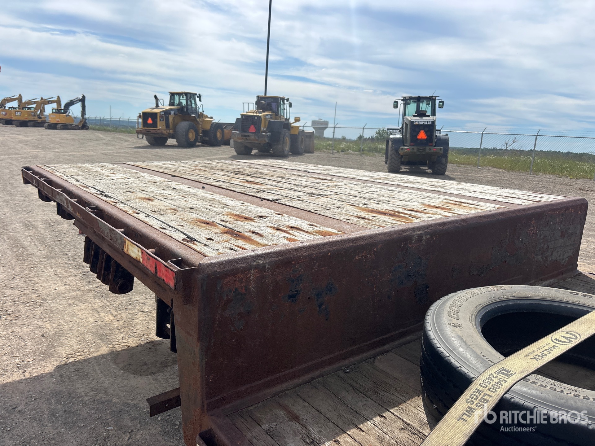 2011 Load King  53 FT TRI/A