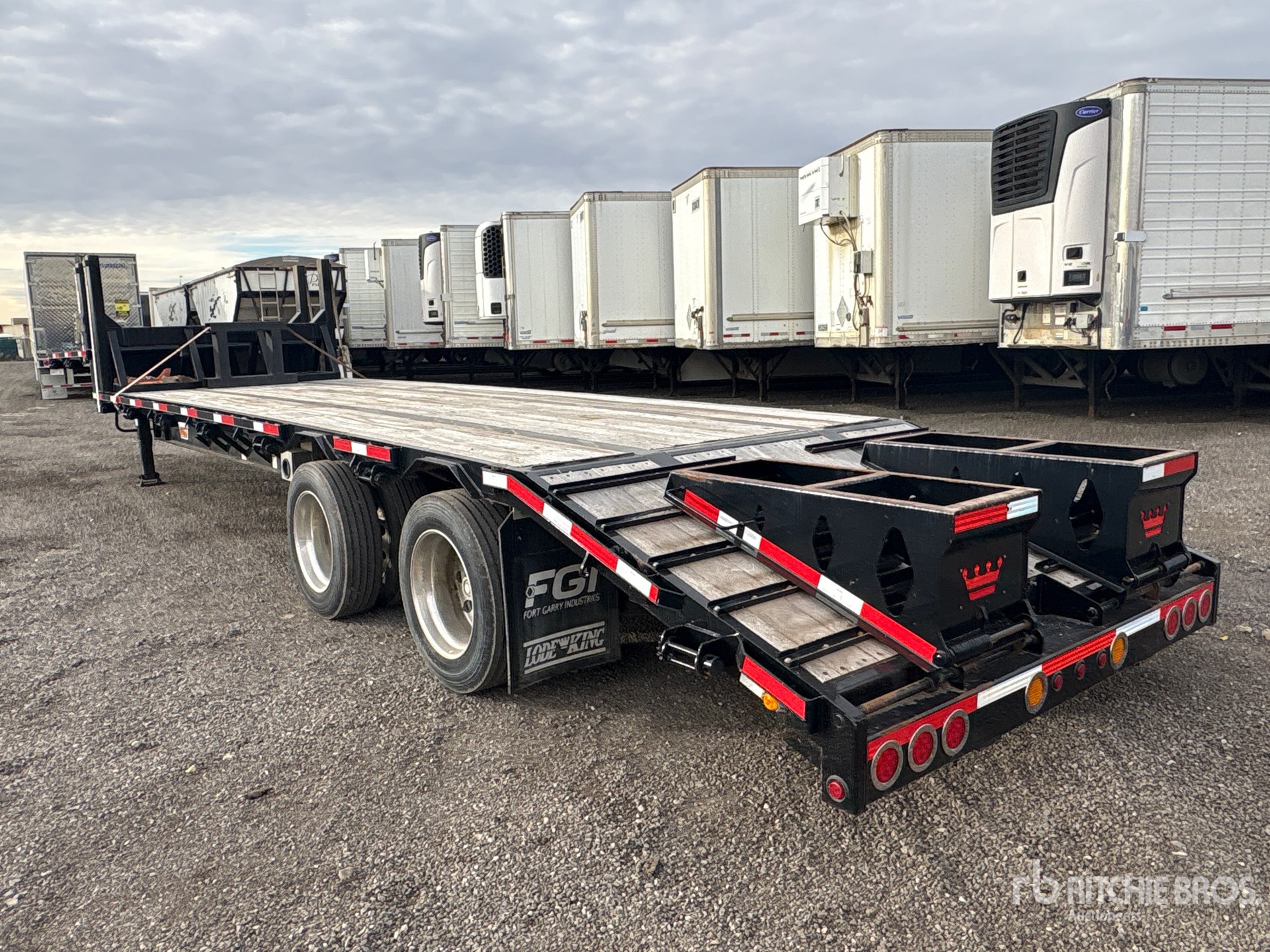 2011 Load King  T/A