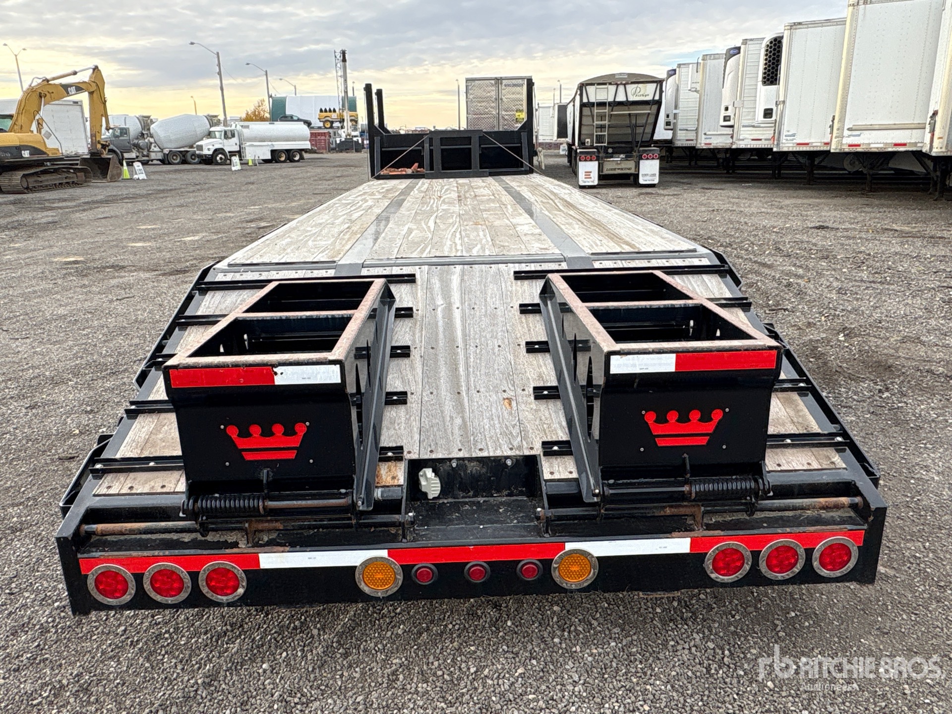2011 Load King  T/A