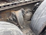 4 Underbody - Truck with