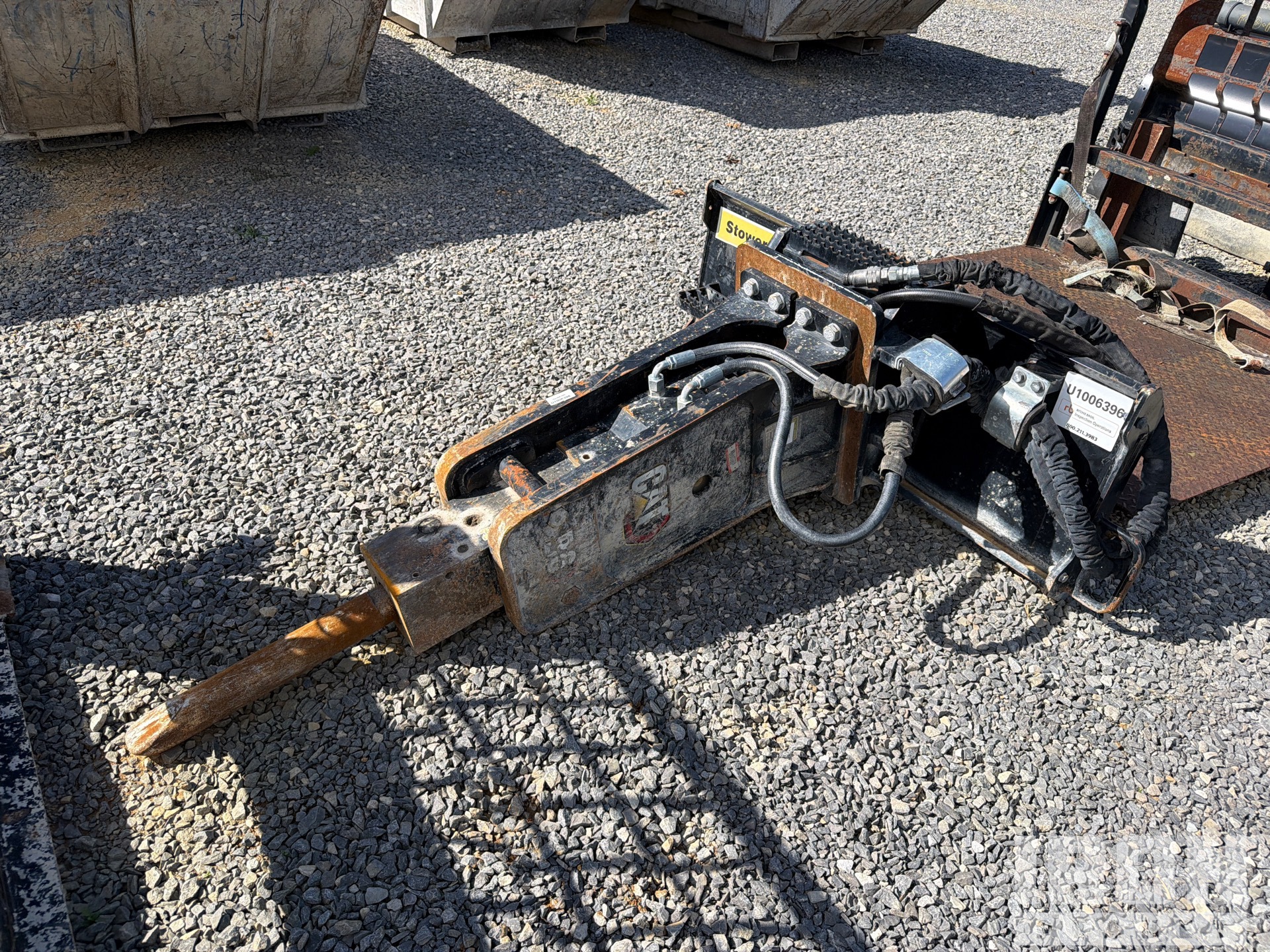 Photo of Caterpillar B6