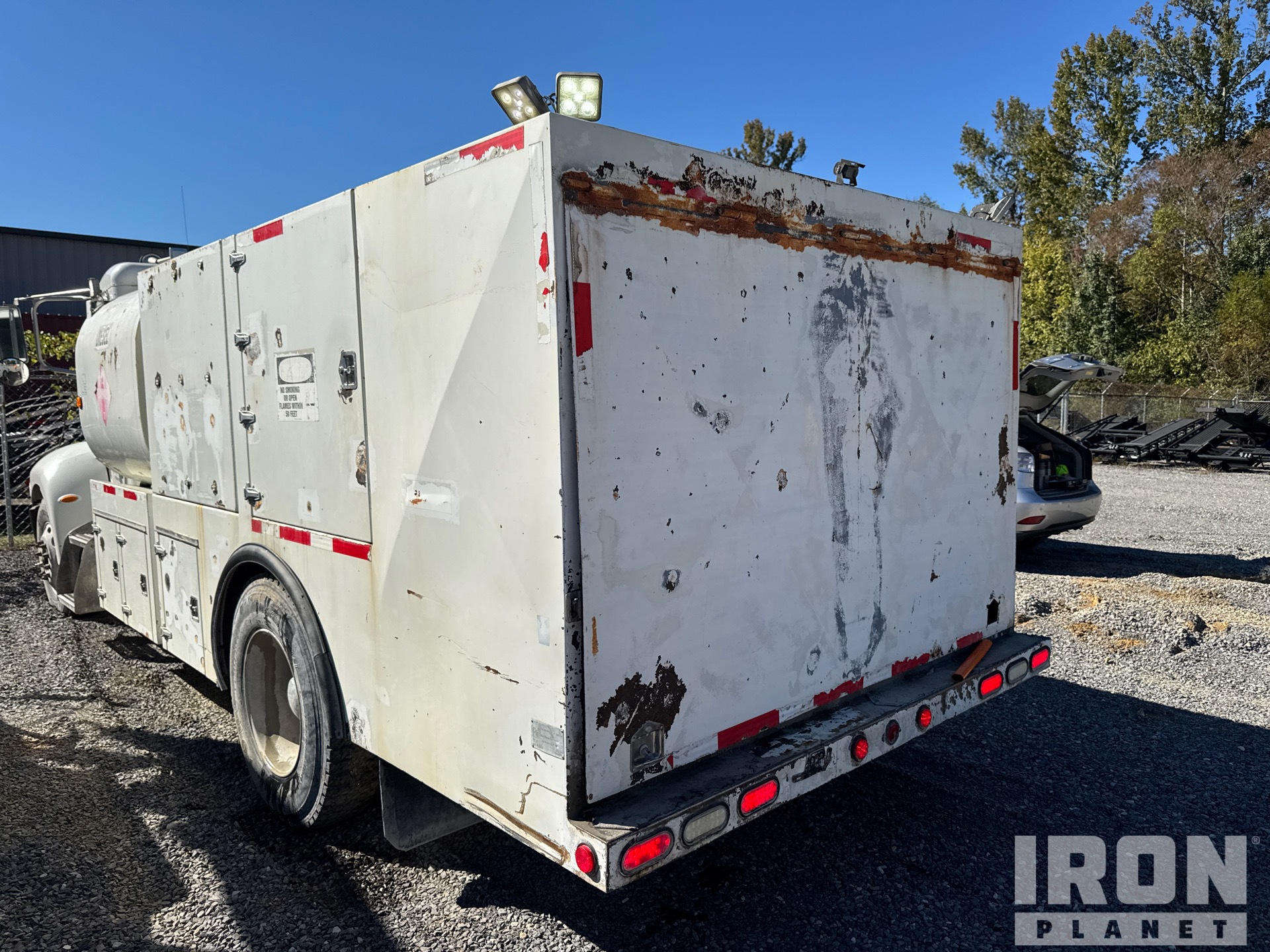 2008 Peterbilt T335