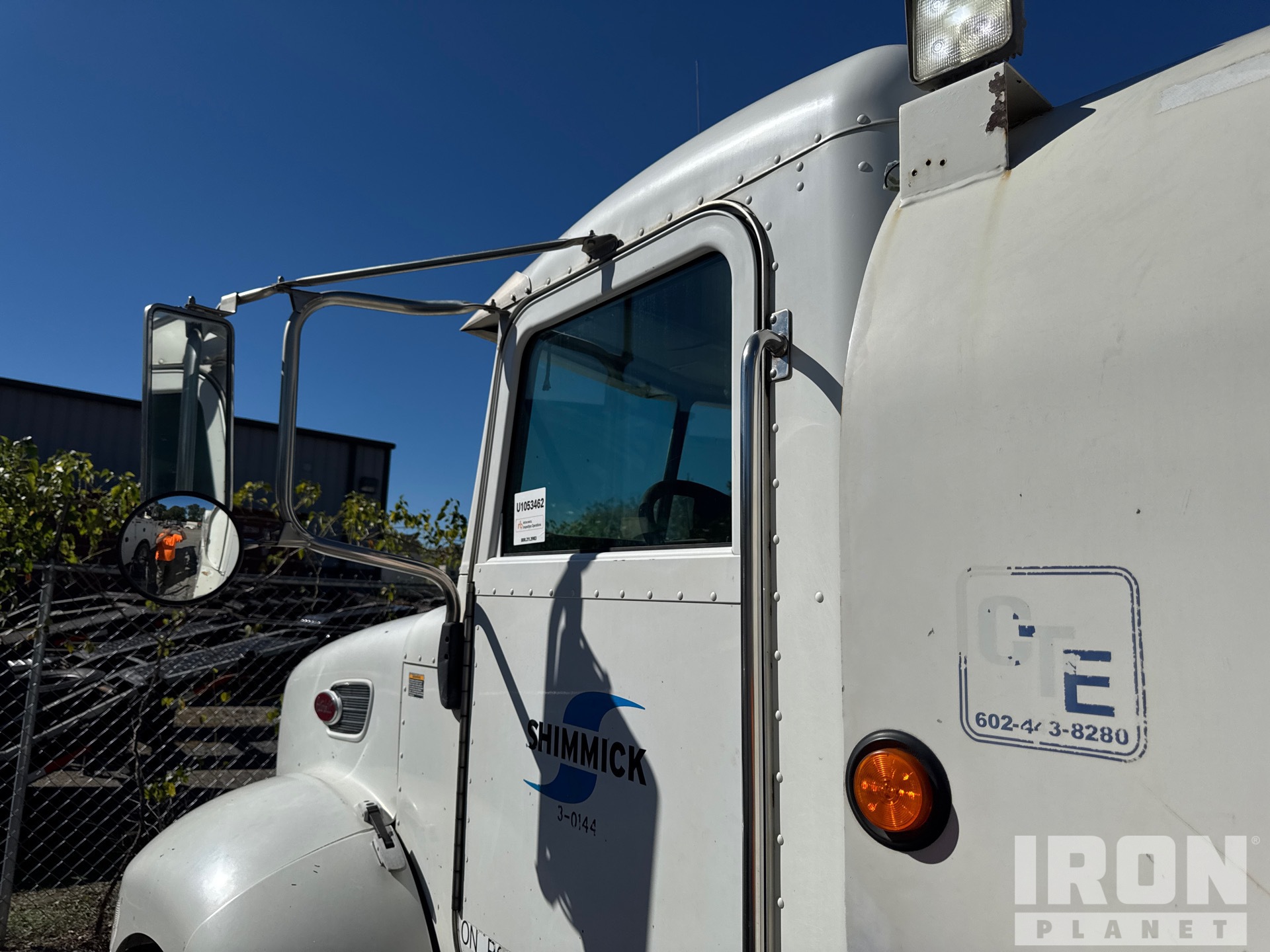 2008 Peterbilt T335