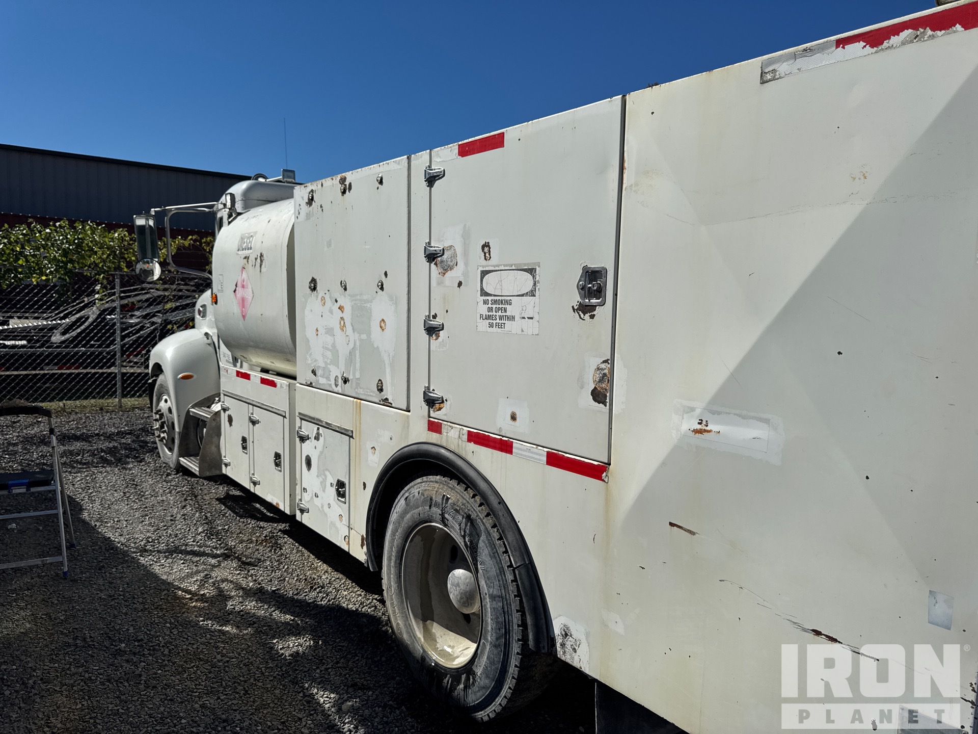 2008 Peterbilt T335