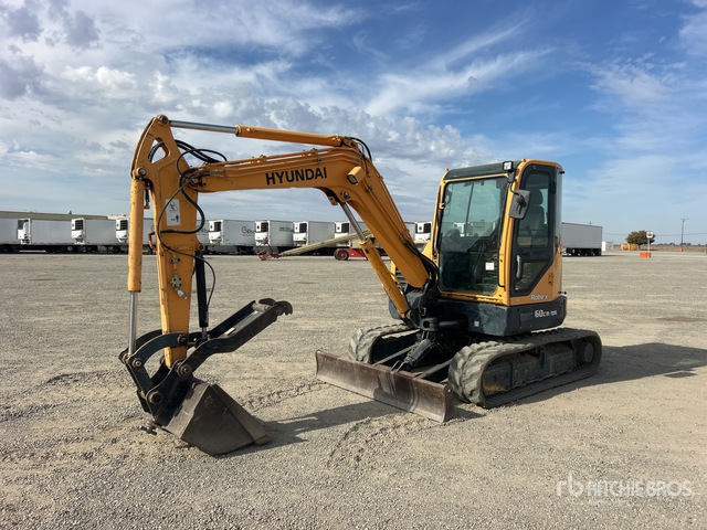 2016 Hyundai R60CR-9A Mini Excavator: