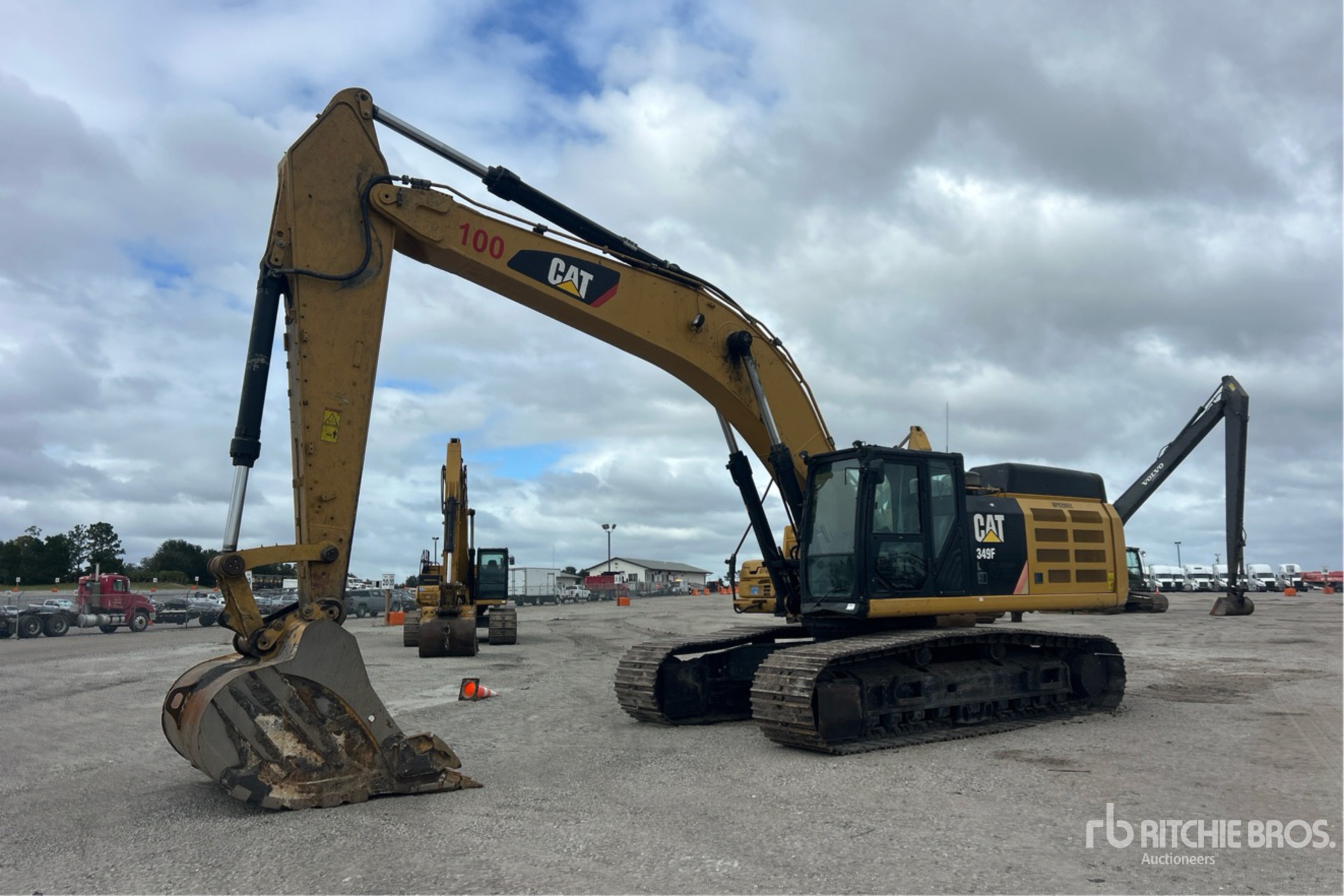 2020 Caterpillar 349F L