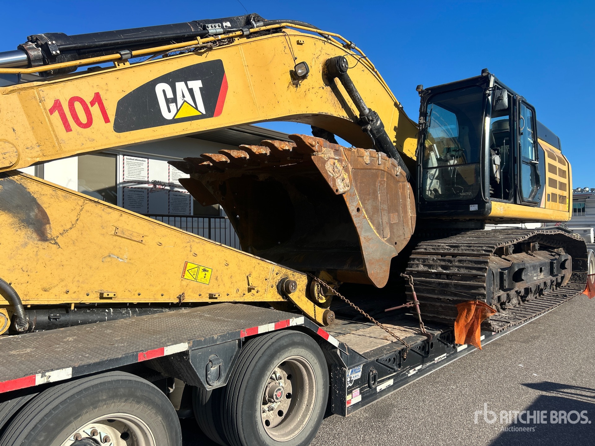 2020 Caterpillar 349F L