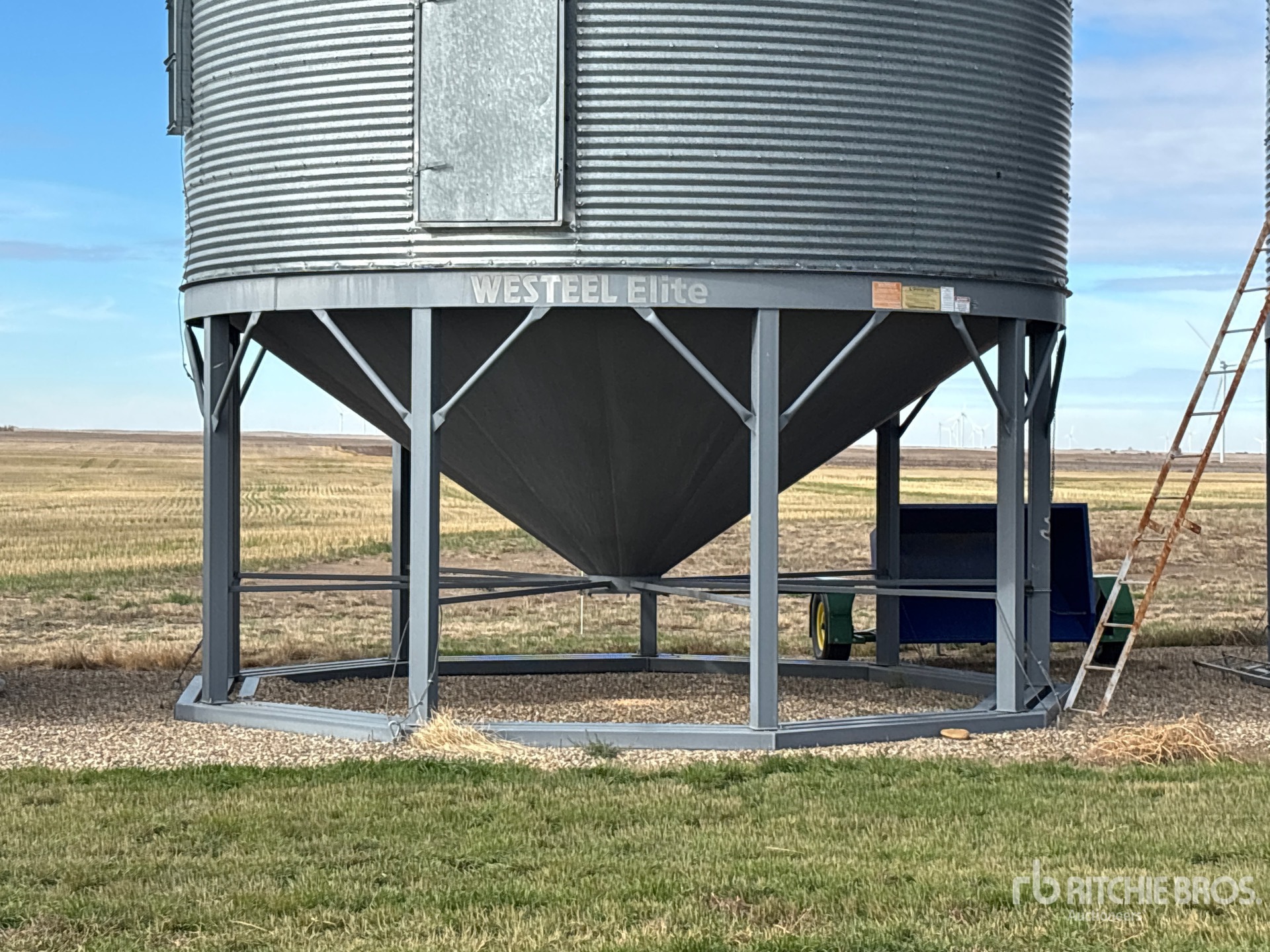 Westeel +/- 4000 BU 7 RING HOPPER