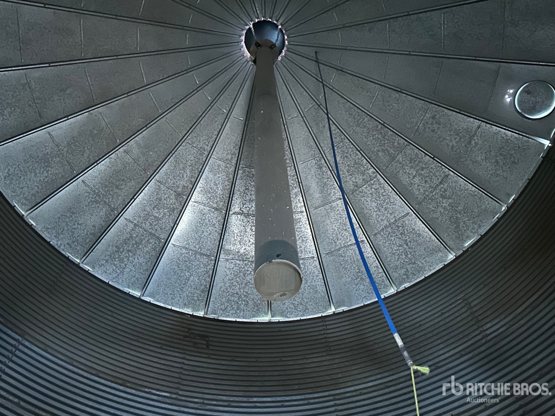 Westeel +/- 4000 BU 7 RING HOPPER