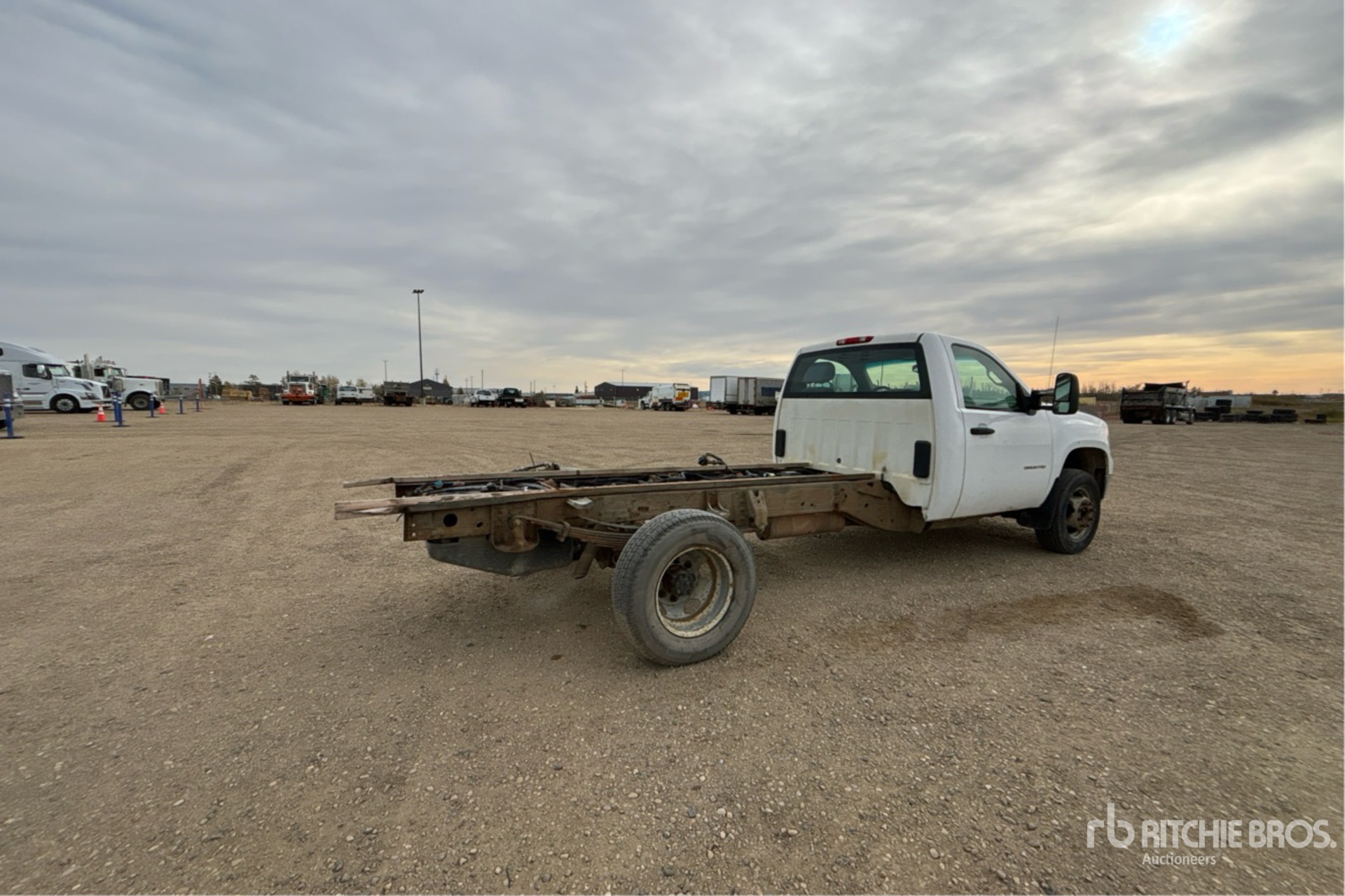2013 GMC SIERRA 3500HD