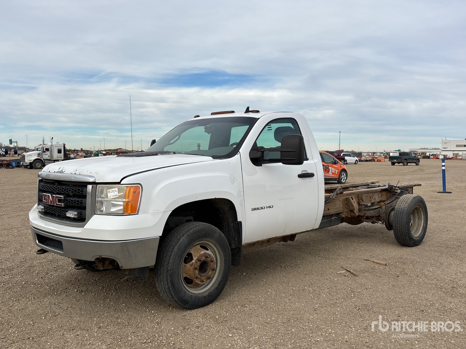 Photo of 2013 GMC SIERRA 3500HD