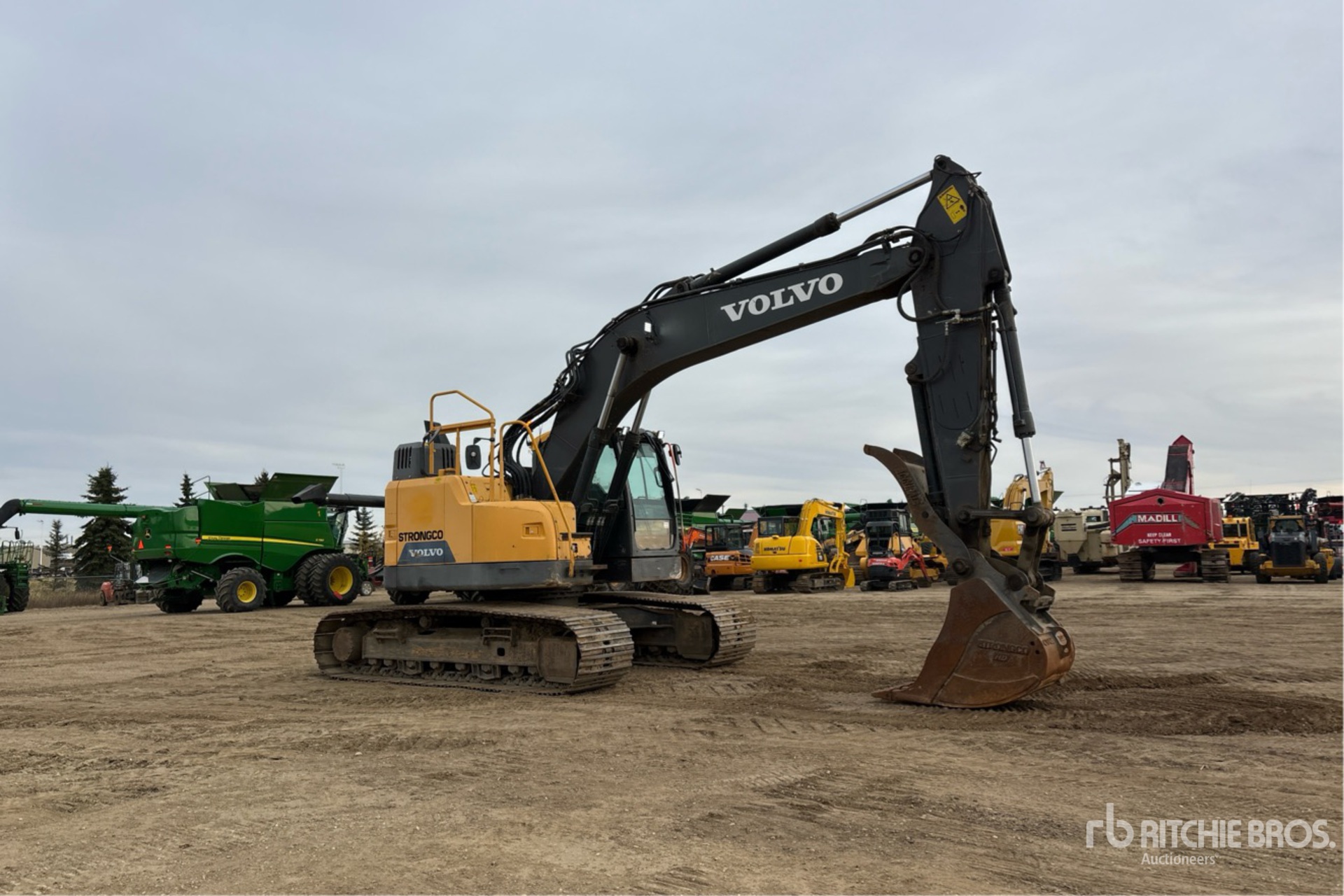 2016 Volvo ECR235E