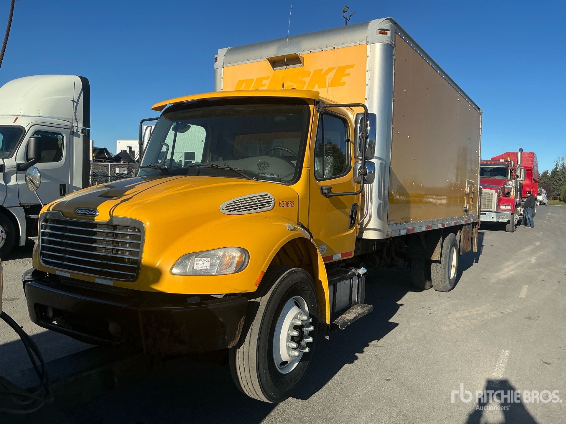 2013 Freightliner M2 106