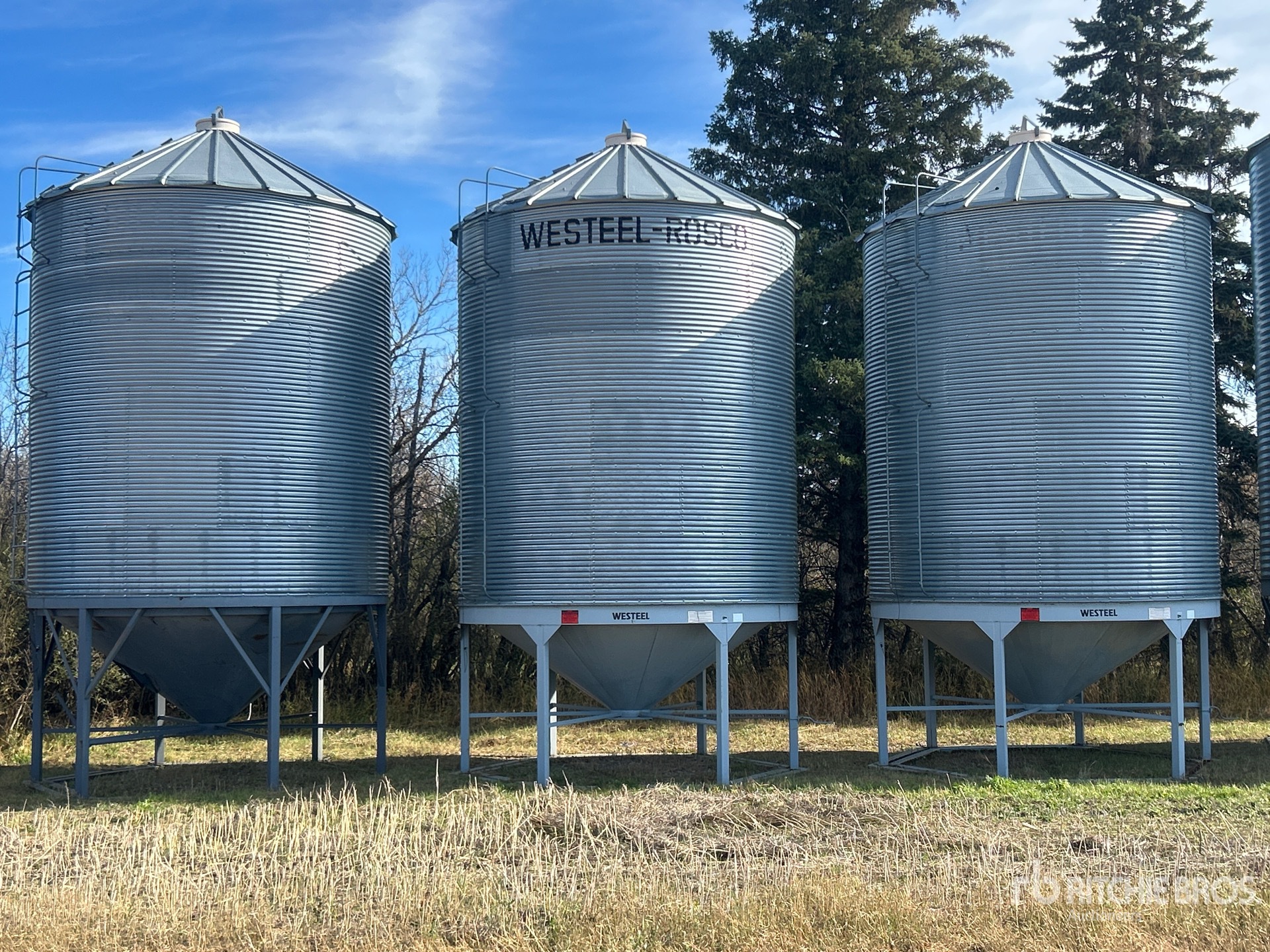 Photo of Westeel +/- 2000 bu 6 Ring Hopper