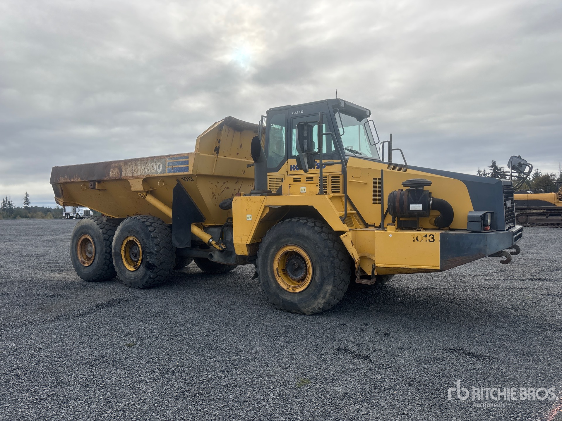 2006 Komatsu HM300-2