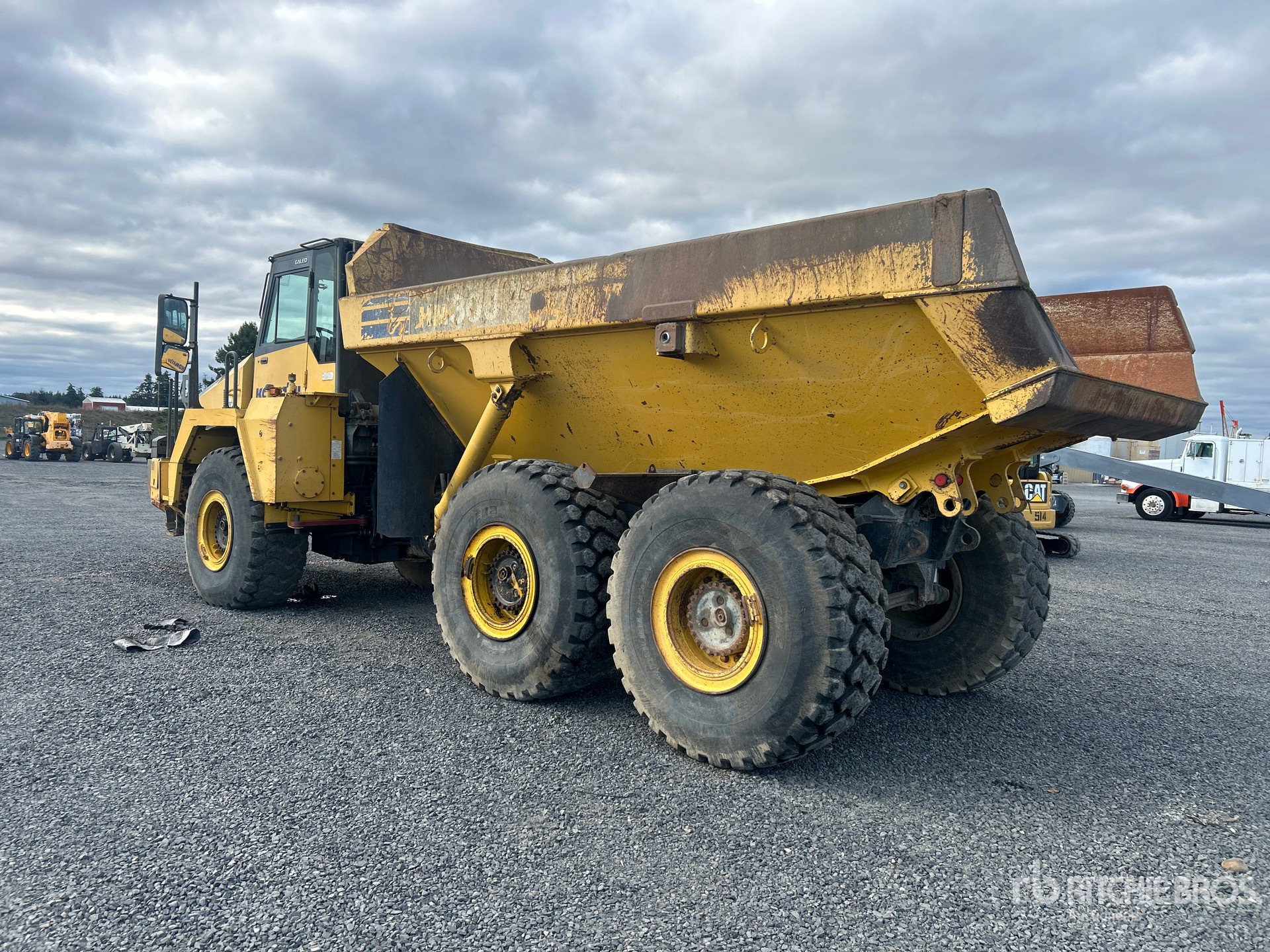 2007 Komatsu HM300-2