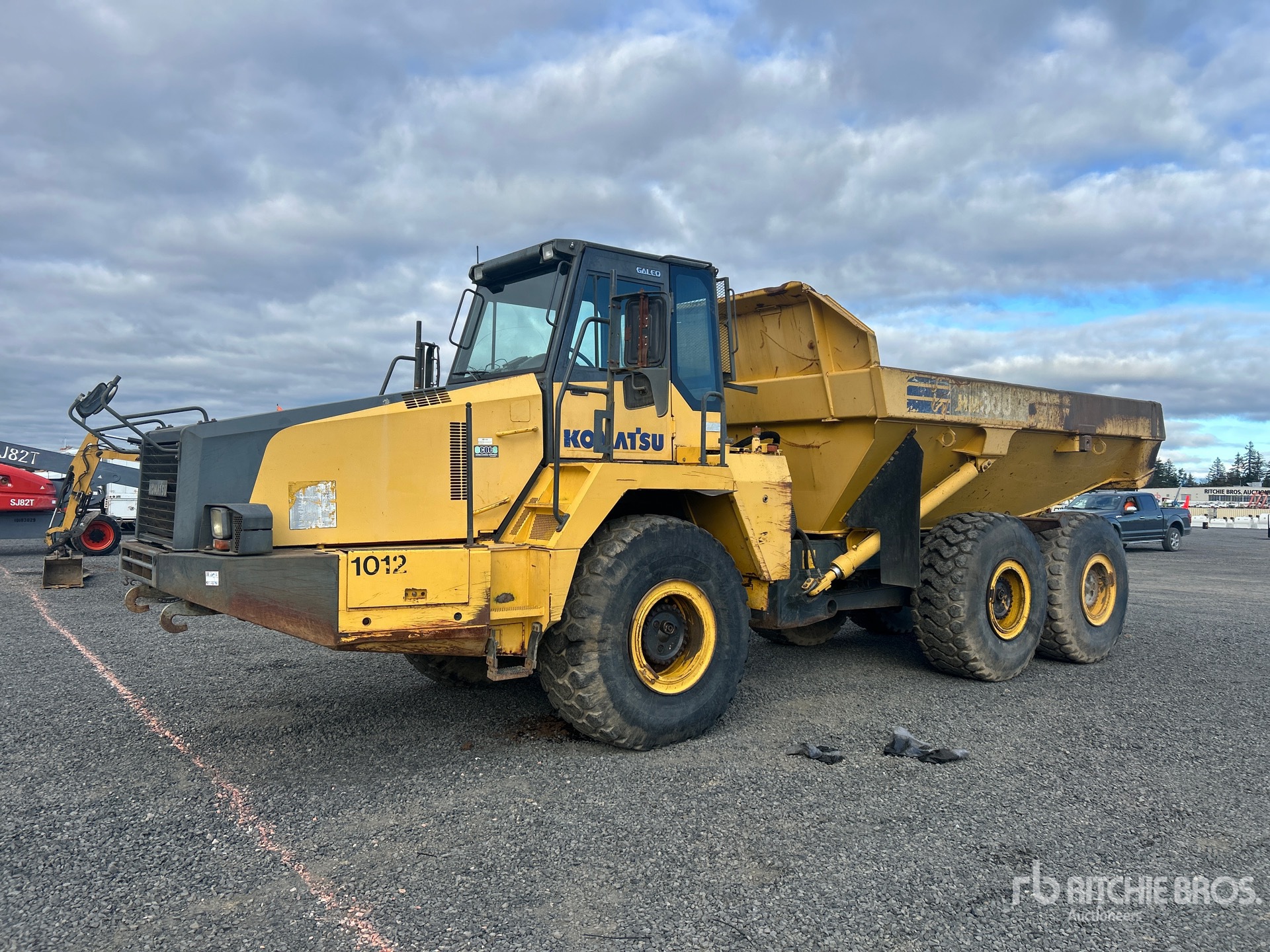 2007 Komatsu HM300-2