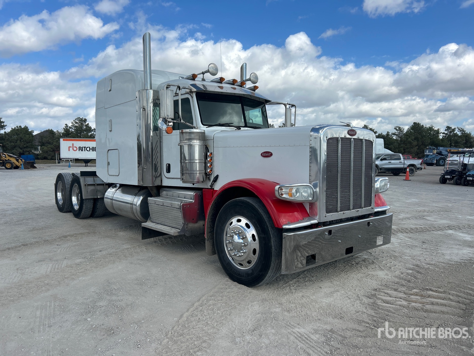 2012 Peterbilt 389