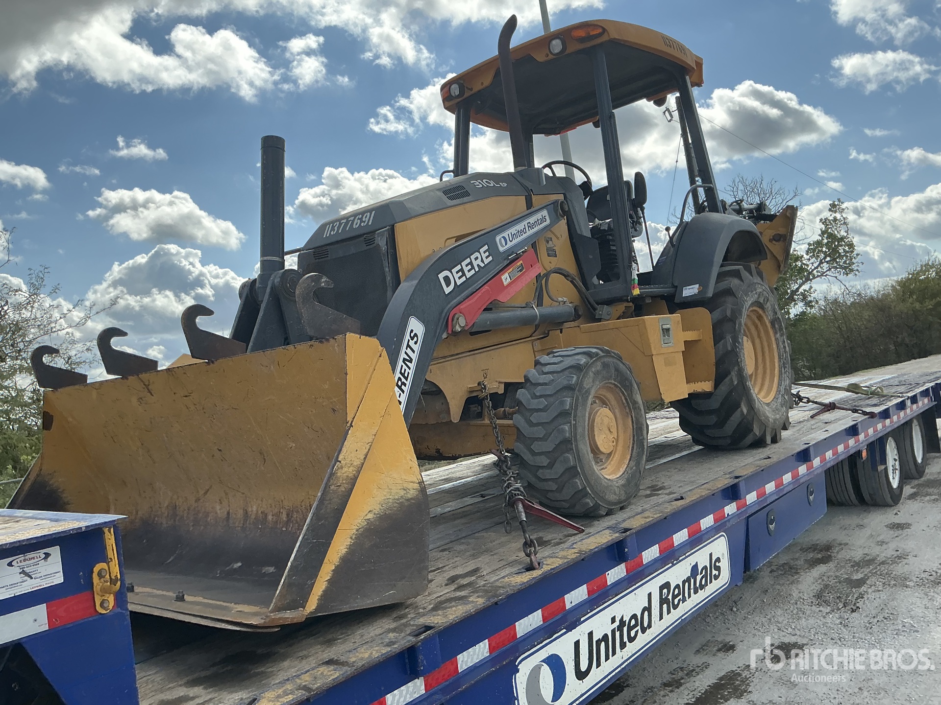 2022 John Deere 310L EP