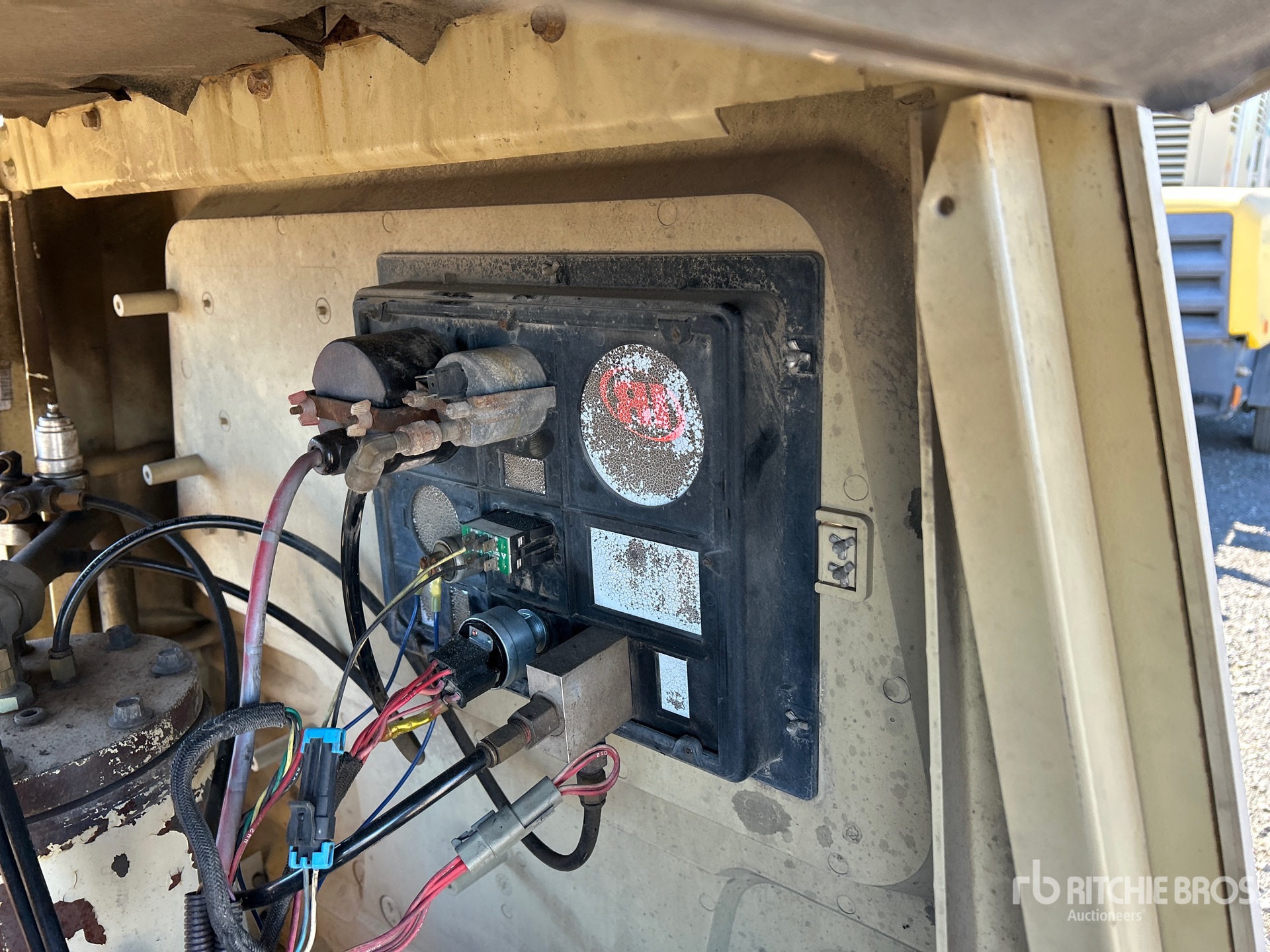 2006 Ingersoll Rand P1 85W JD