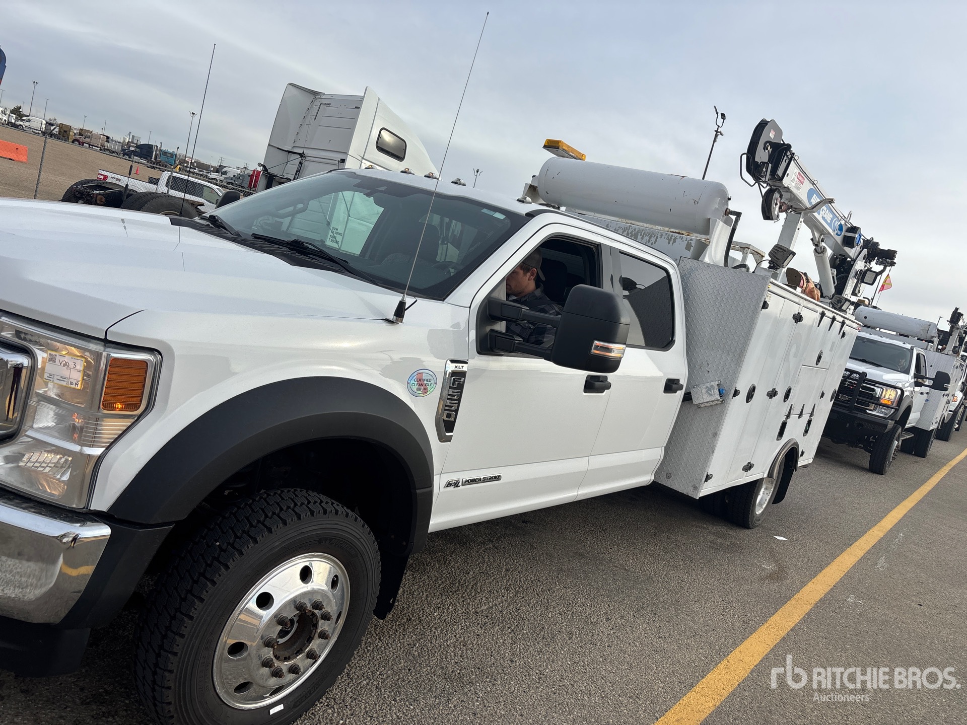 2021 Ford F-550
