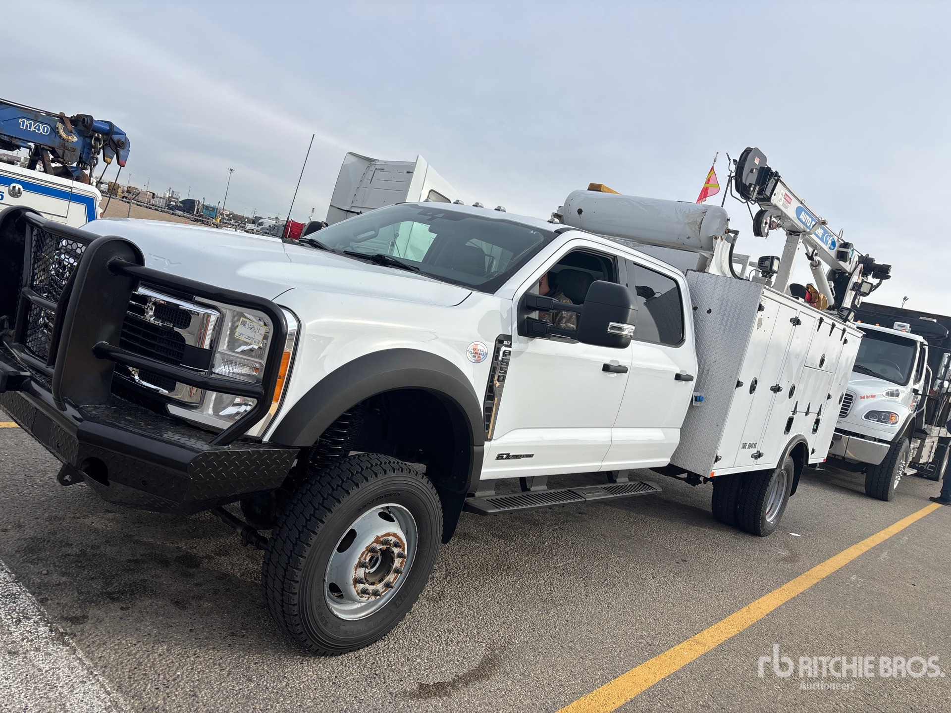 2023 Ford F-550