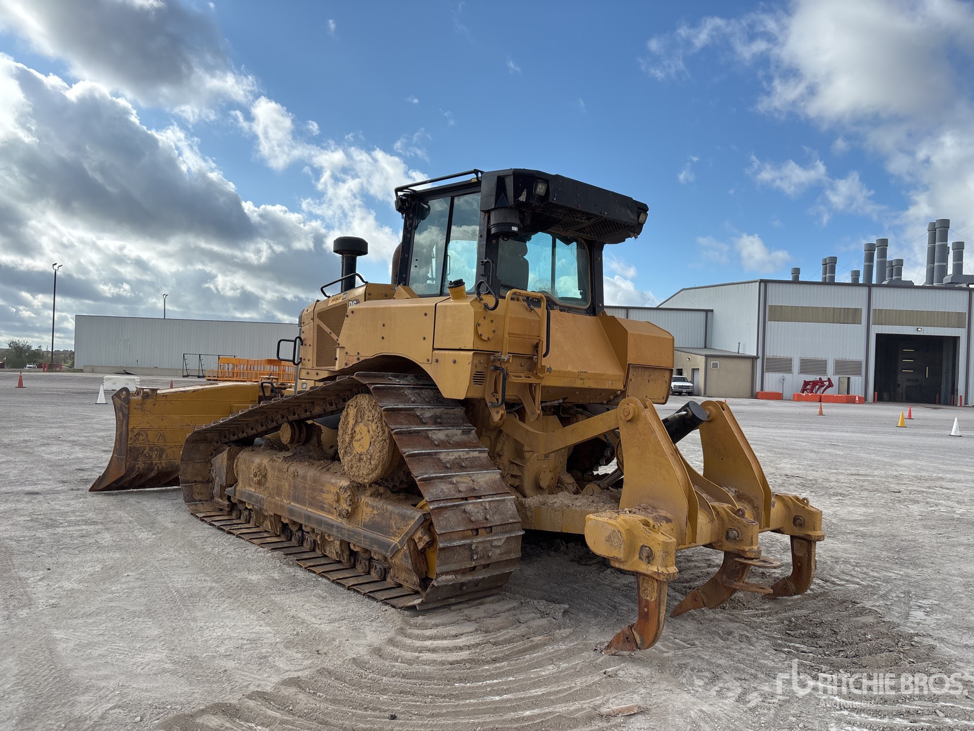 2021 Caterpillar D6