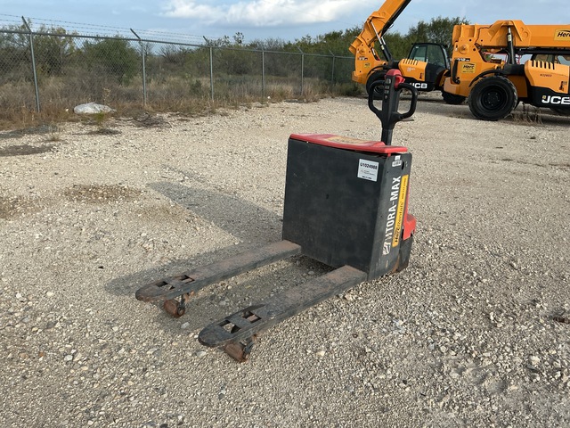 Toyota 2TWB40 4000 lb Pallet Jack