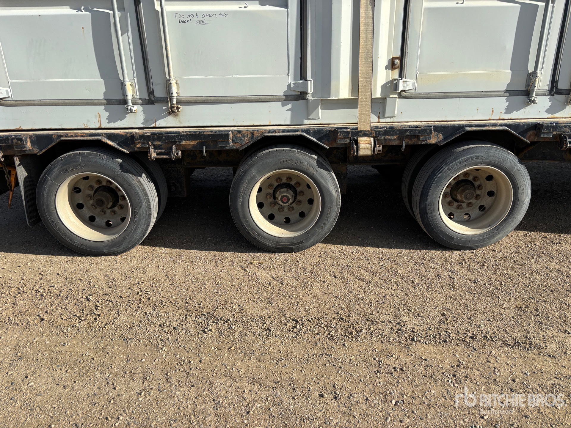2008 Load King  53 FT TRI/A