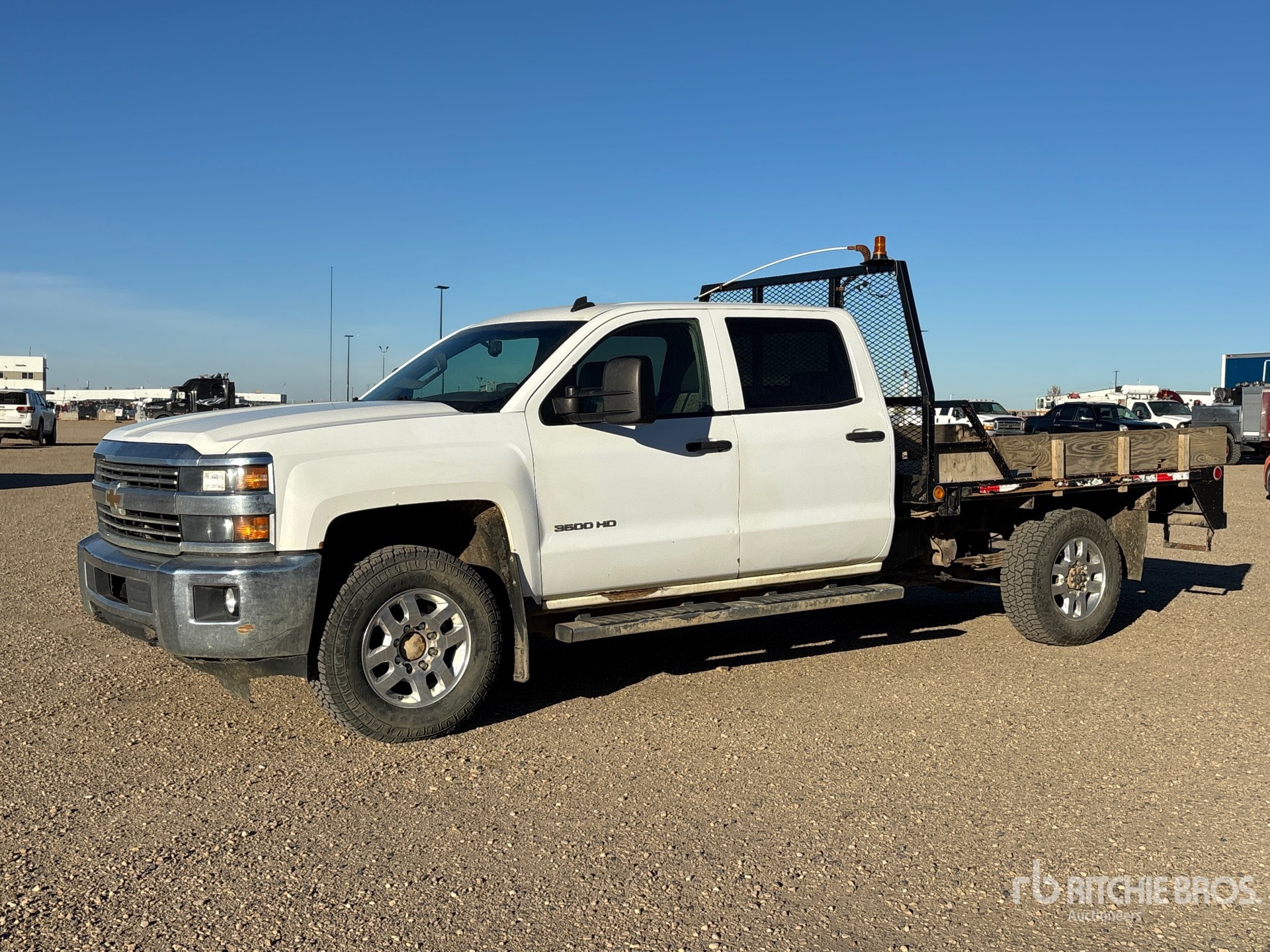 2015 Chevrolet SILVERADO 3500H