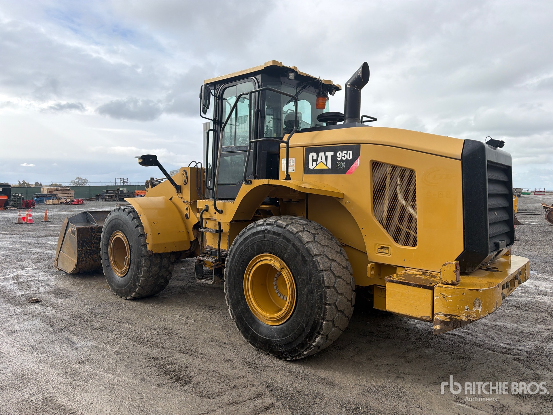 2017 Caterpillar 950 GC