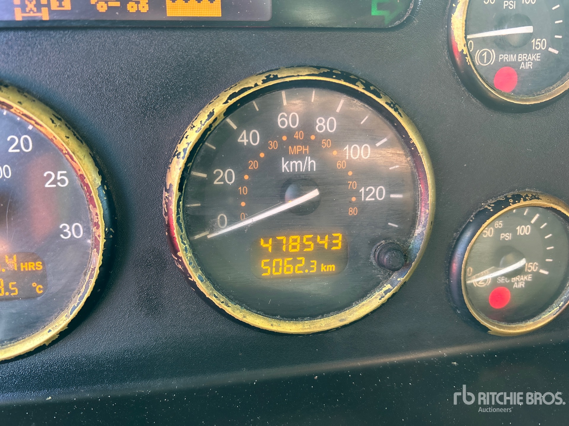 2014 Peterbilt 337