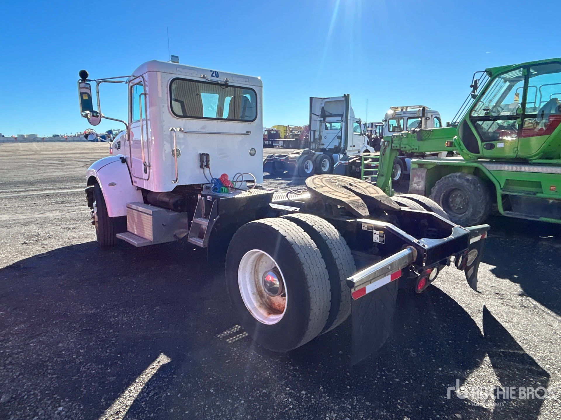 2014 Peterbilt 337