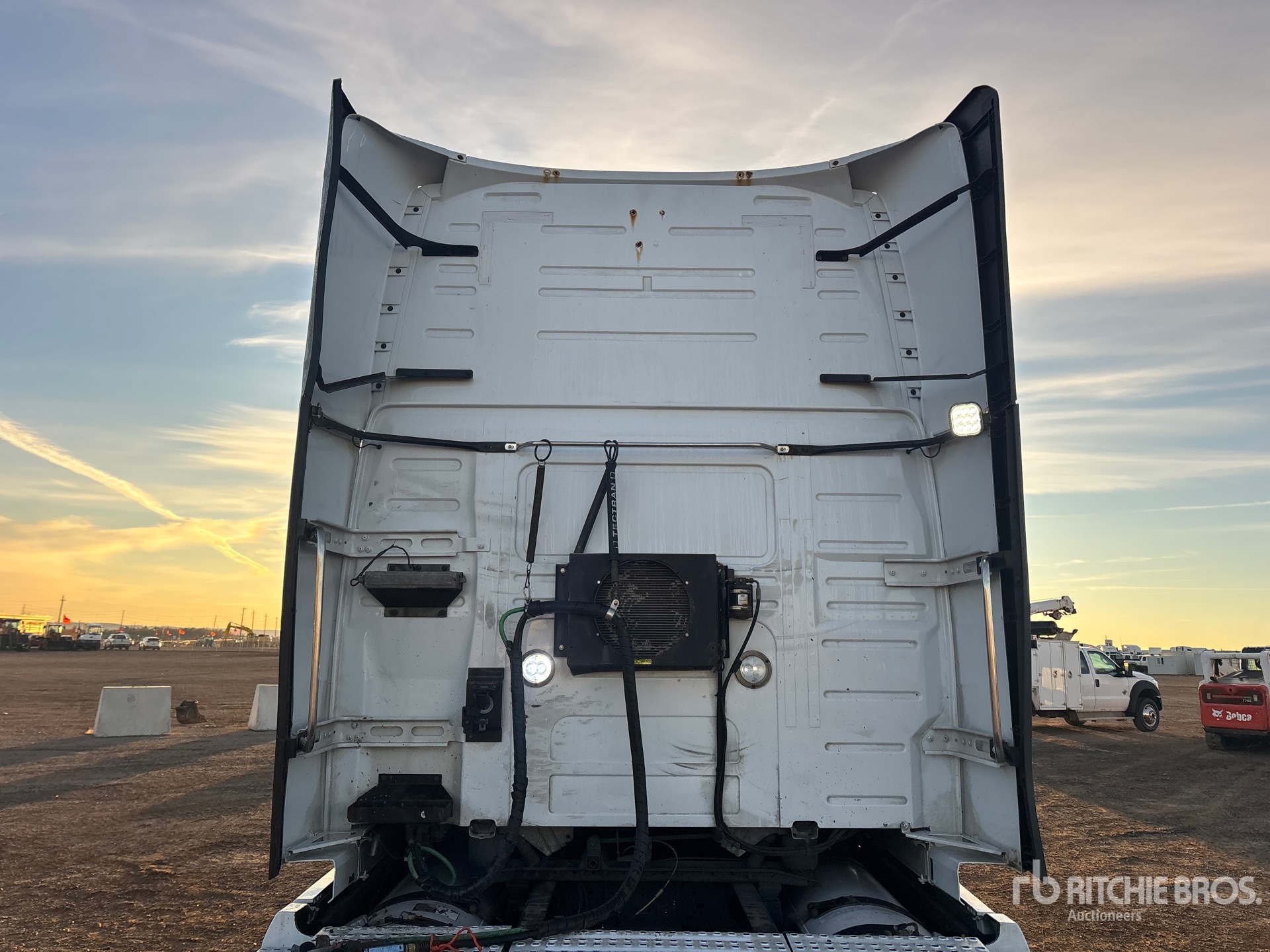 2021 Volvo VNL