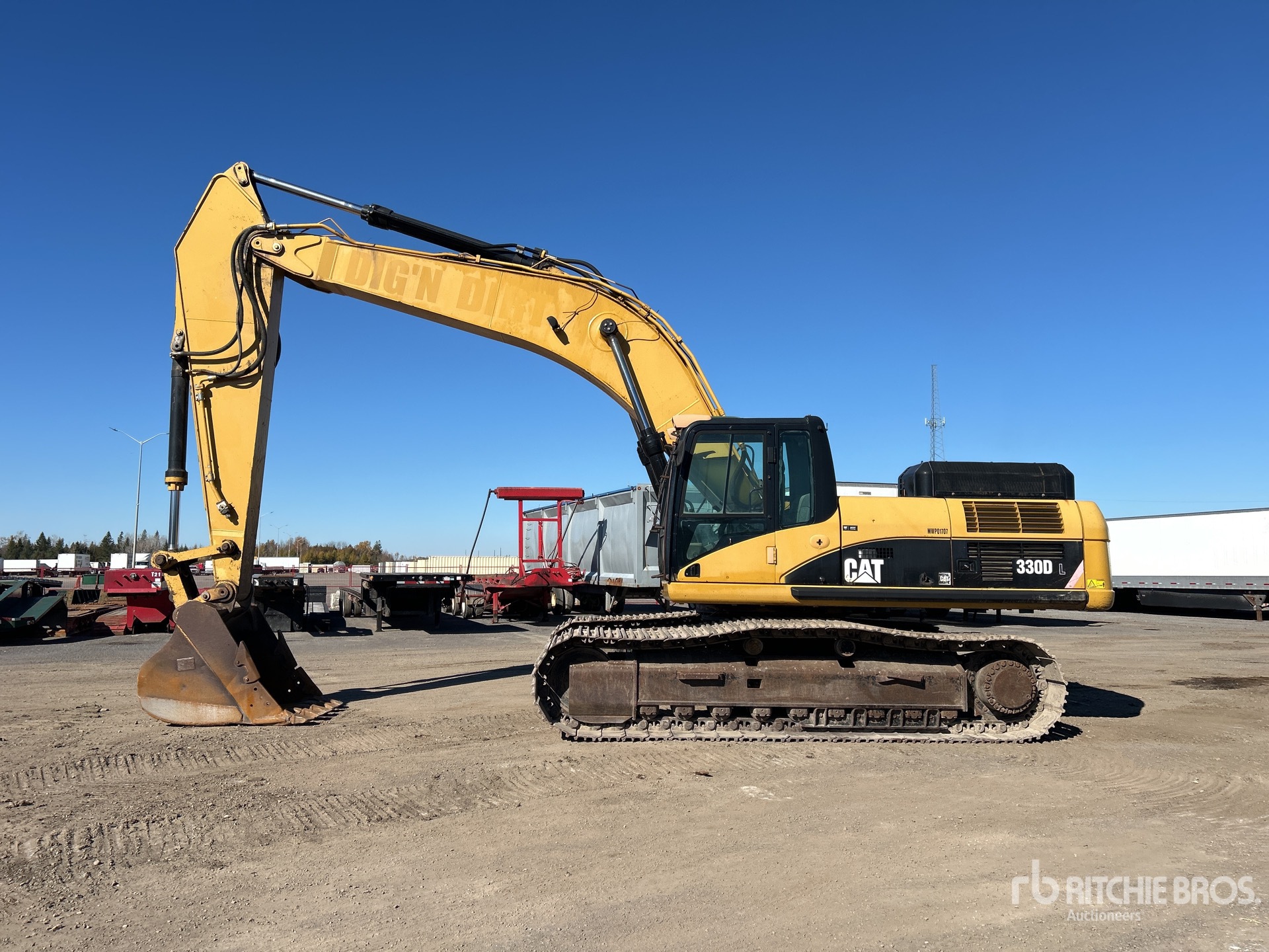 2007 Caterpillar 330D L