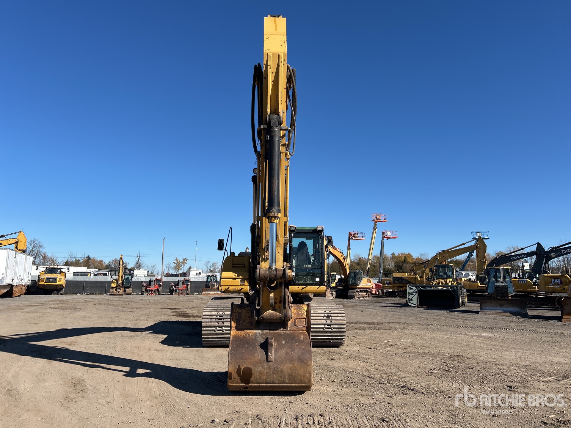 2007 Caterpillar 330D L
