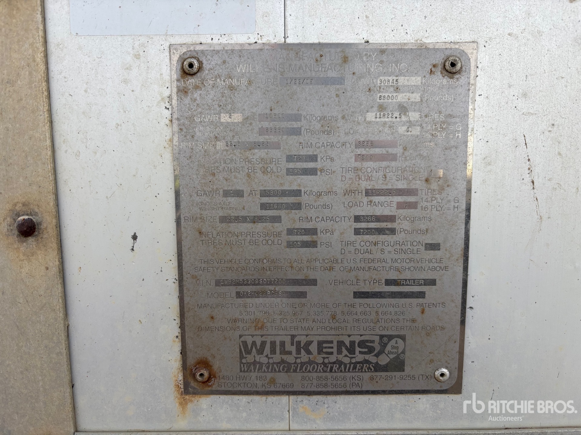 2009 Wilkins 53 ft x 102 in Tri/A Moving Flo ...