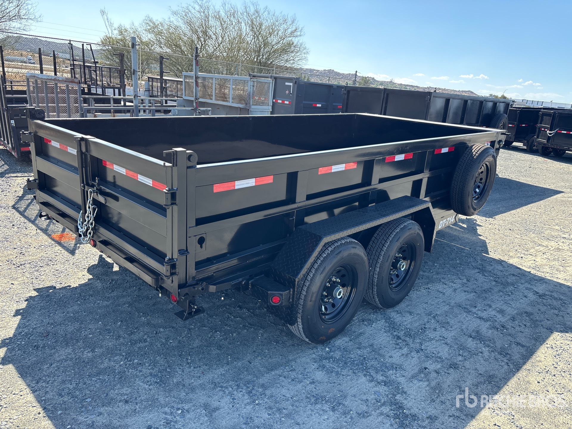 2027 DENTON DT-714