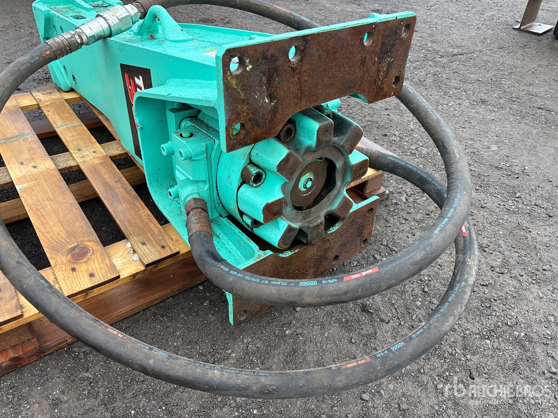 Tramac 300