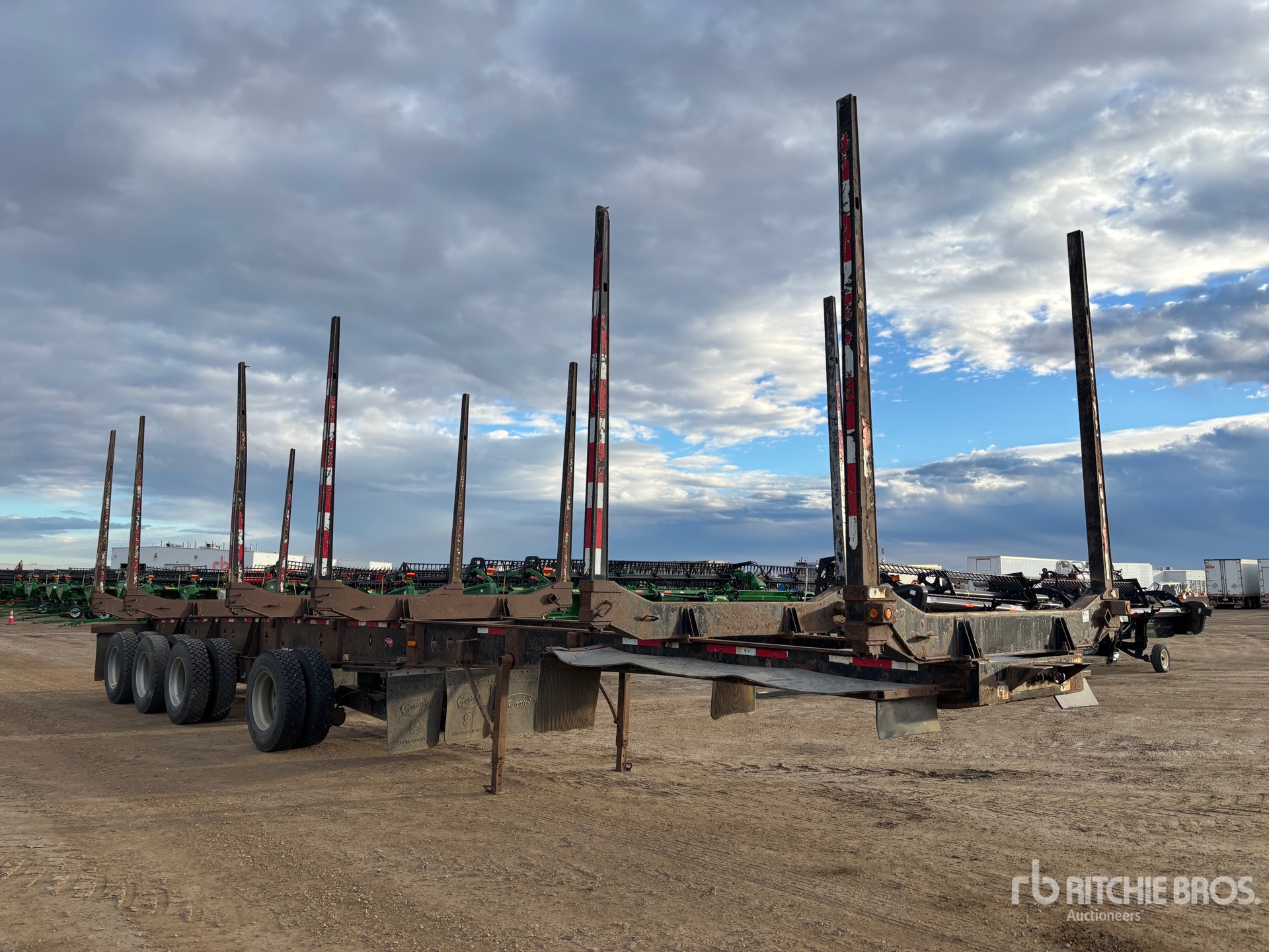2019 Cross Country 50 ft Quad/A Hayrack