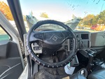Cab with Elementy sterujące układem sterowania