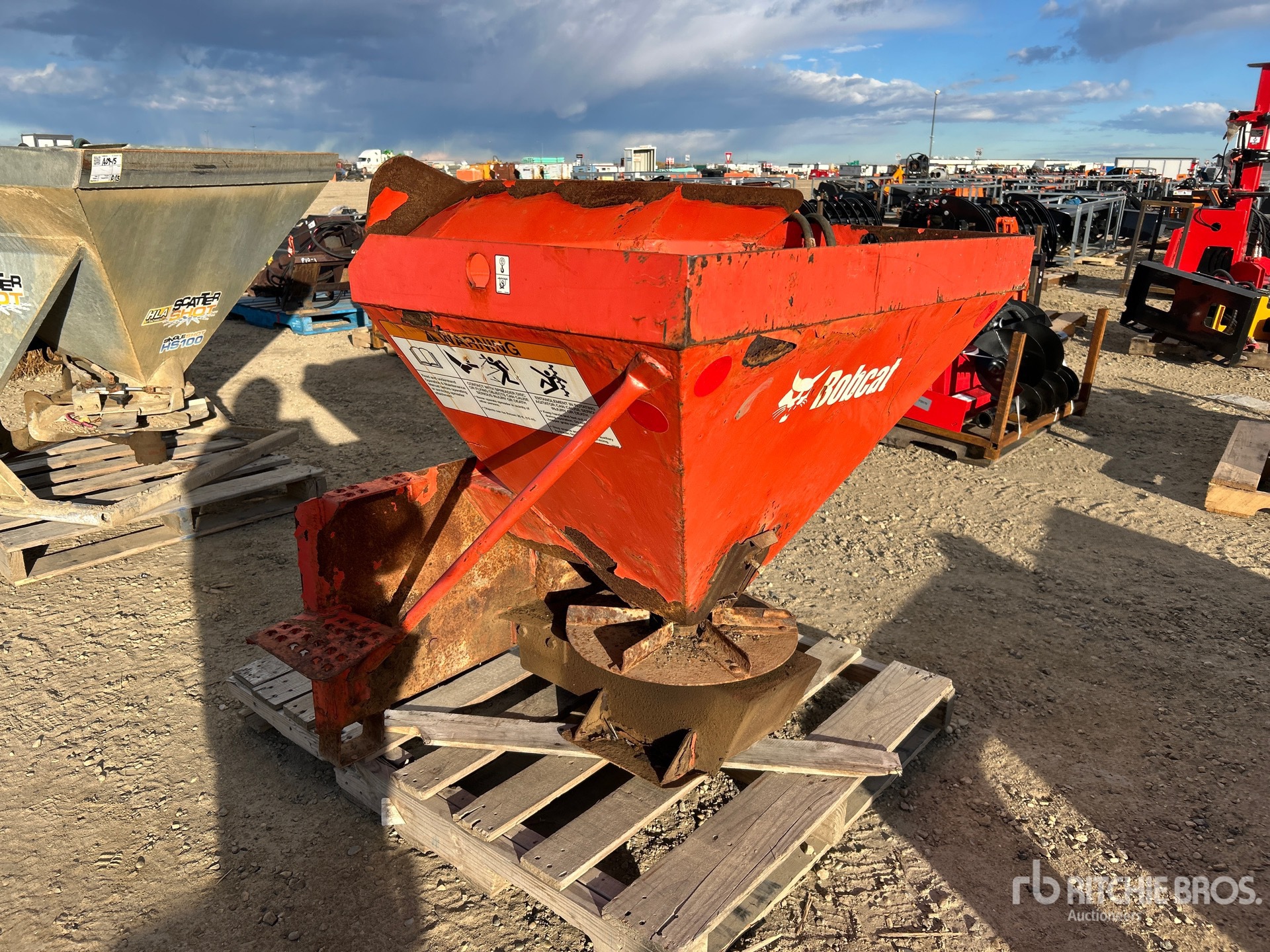 Bobcat SKID STEER SANDER