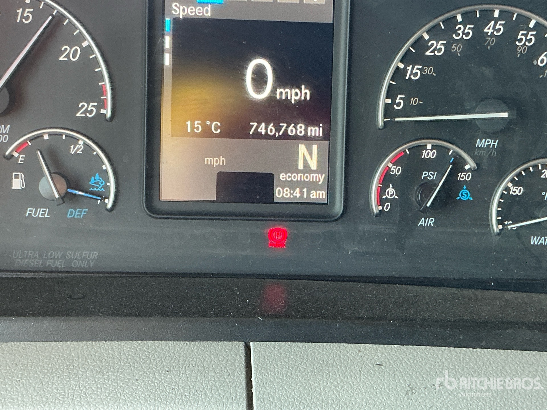 2020 Freightliner CASCADIA 126