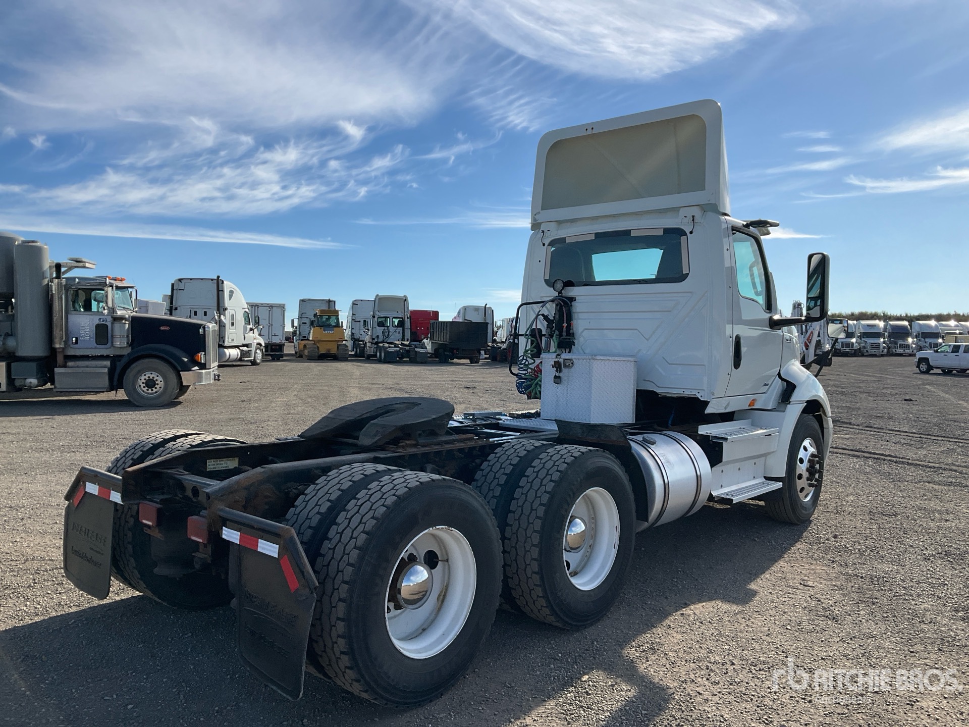 2020 International RH613