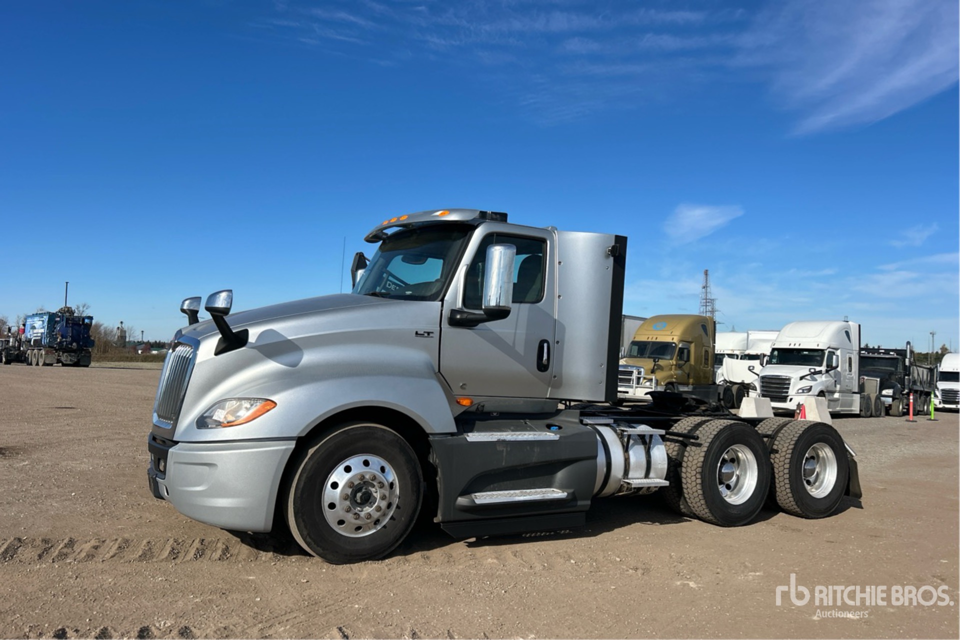 2019 International LT625