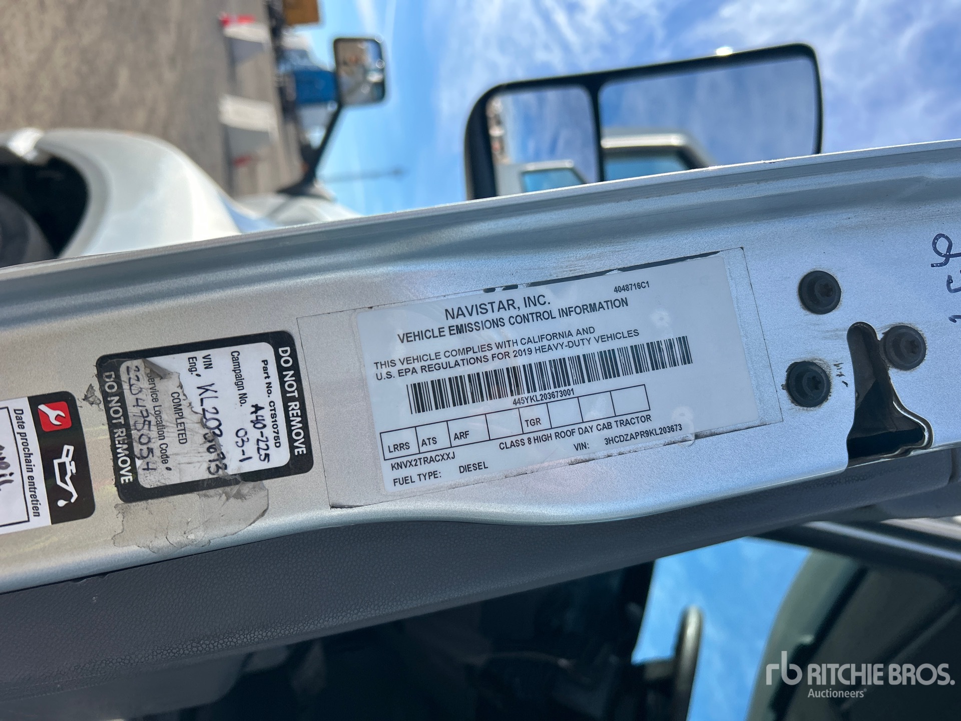 2019 International LT625