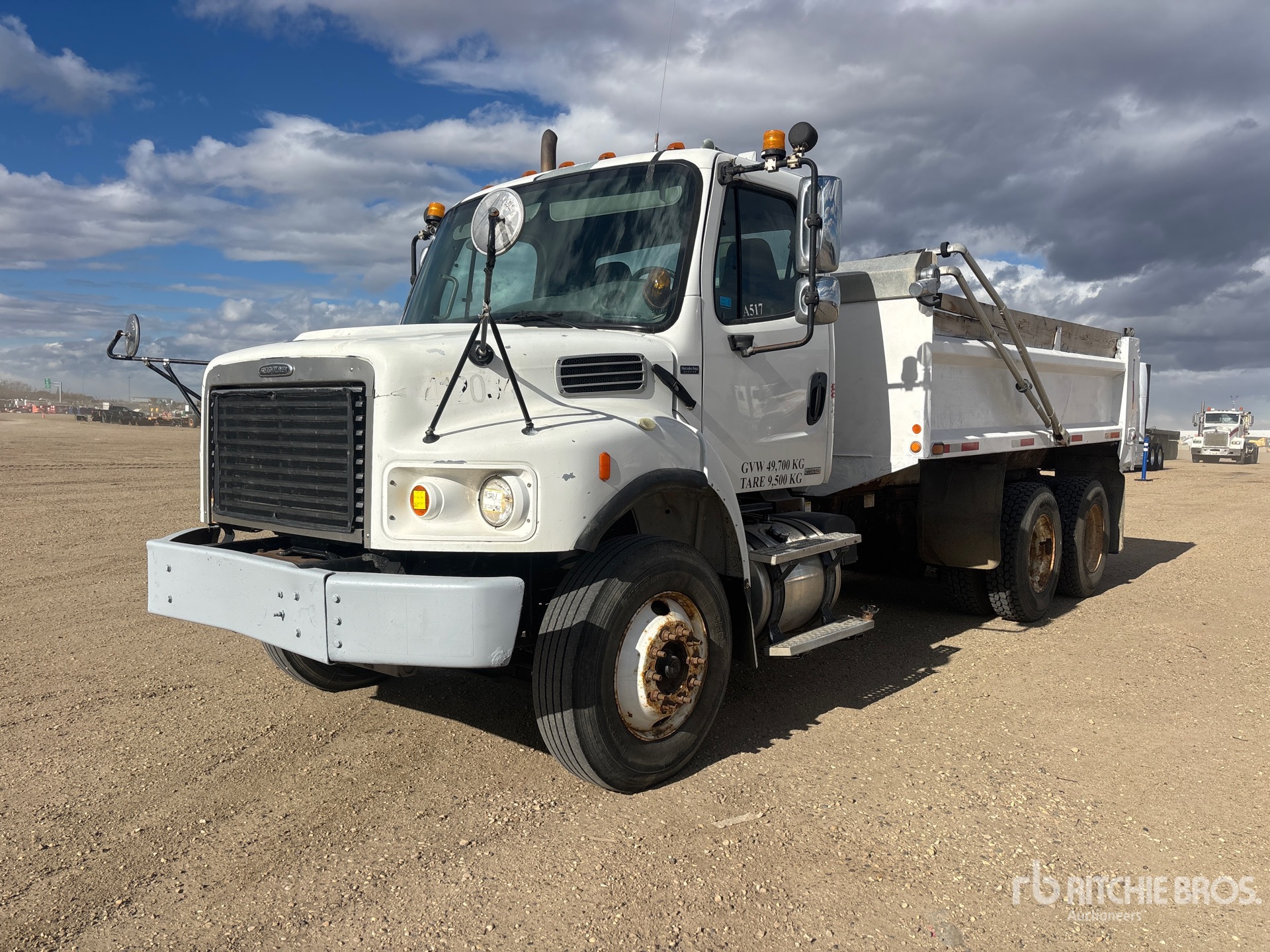 2006 Freightliner M2 106V