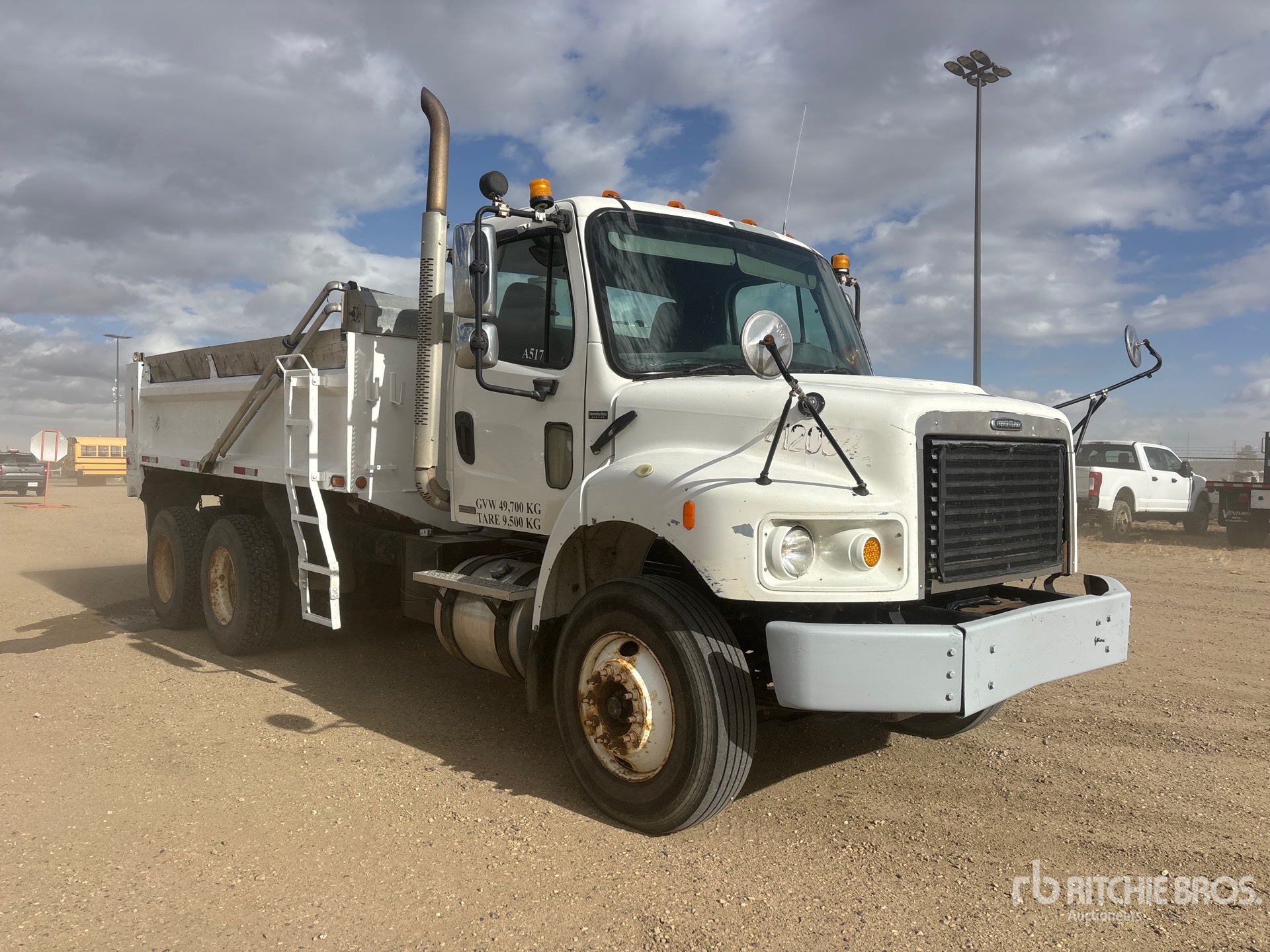 2006 Freightliner M2 106V