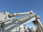 Hydraulics with Stick Cylinder