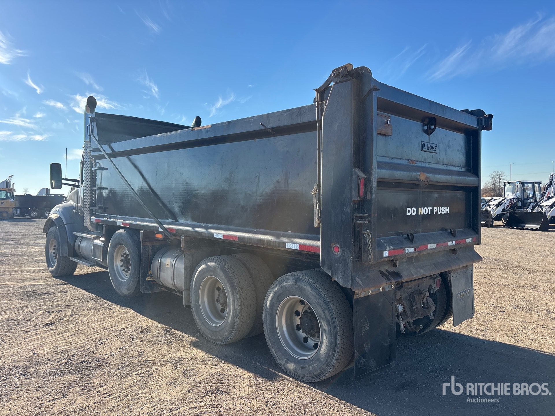 2014 Kenworth T880